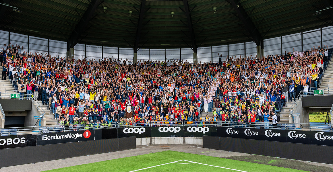 FotballtrøyeFredag 2025