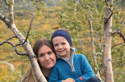 Tobias og mamma